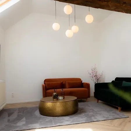 Airport House 3 & Parking Διαμέρισμα *